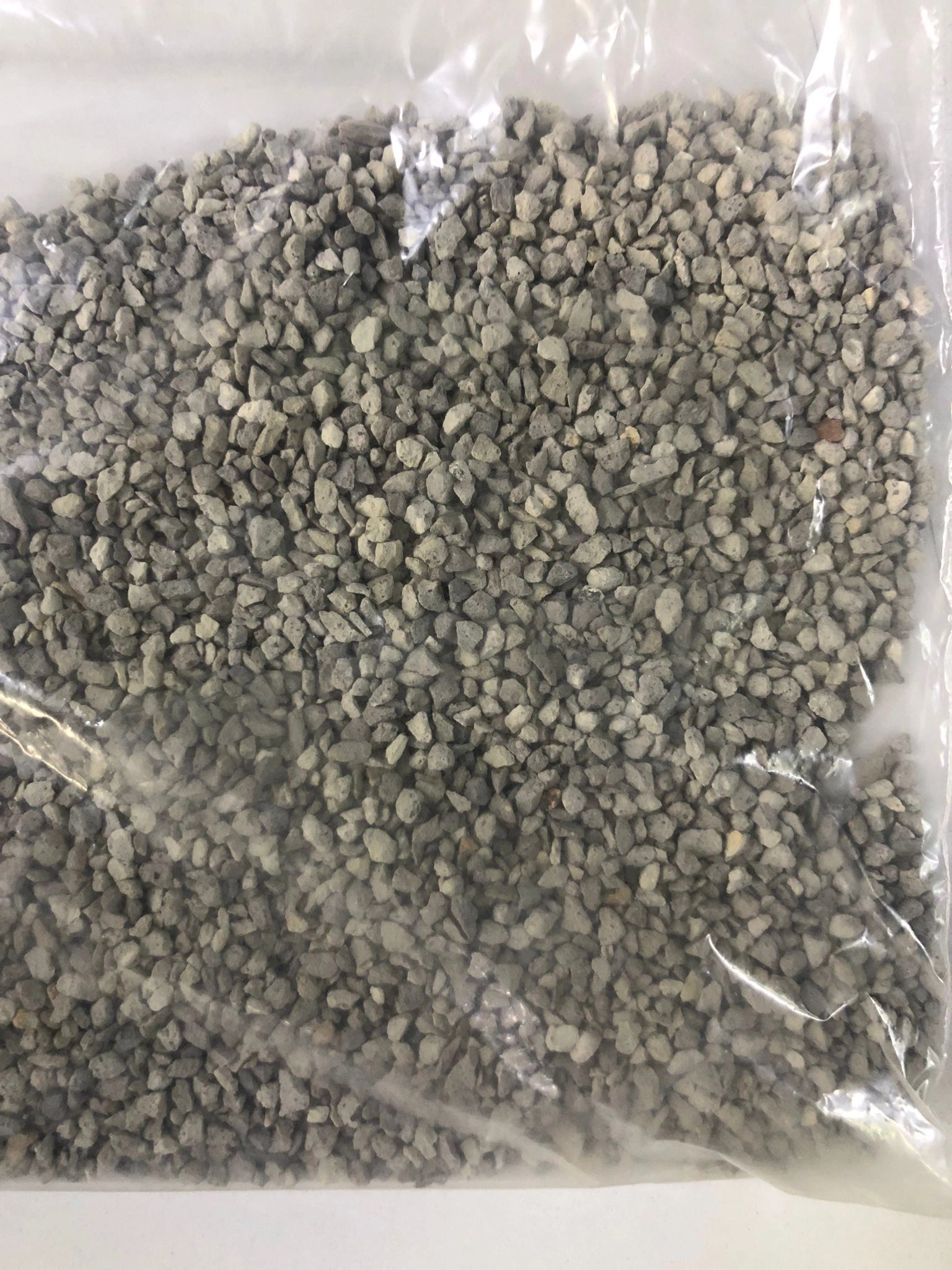 Zeolit%20Granül%202-4%20mm%201%20Ton%20BigBag